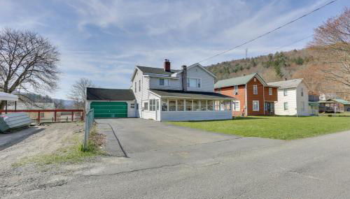 Scenic Home on the Delaware River, Pet-Friendly! - Photo 2