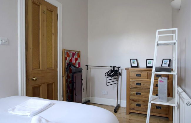 Central and Spacious 2 Bedroom Flat With Garden - Foto 3