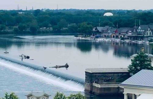 Downtown City Hall close by Kimmel Center Suite - Photo 40