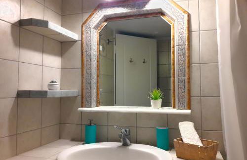 Elafonisos: Two storey house on the sea front - Foto 40