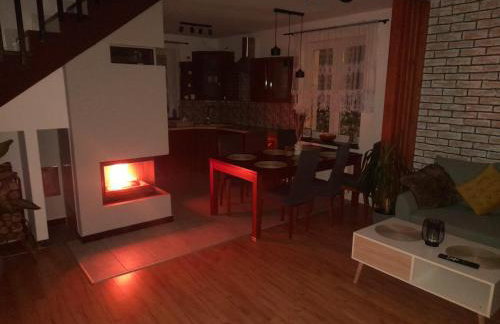 ,,Dom Na Skarpie'' z jacuzzi, sauną i basenem letnim - Foto 12