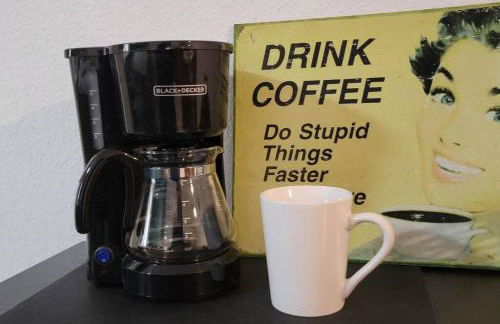 Casa Sunrise, Large Home, Minutes from Airport, YRMC, Mexico Borders - Foto 21