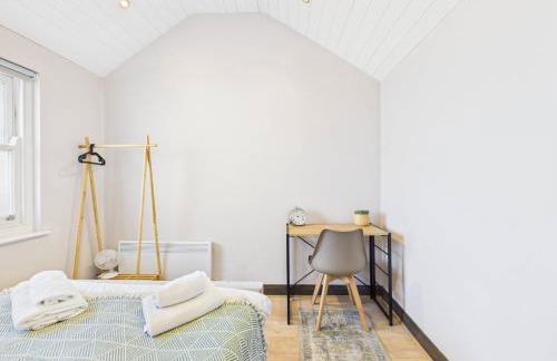 Stylish Mews House, Private Garden, Sleeps 4, Central Location - Foto 13