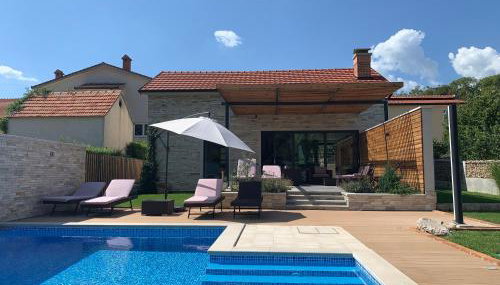 Kameni dvori - Foto 3