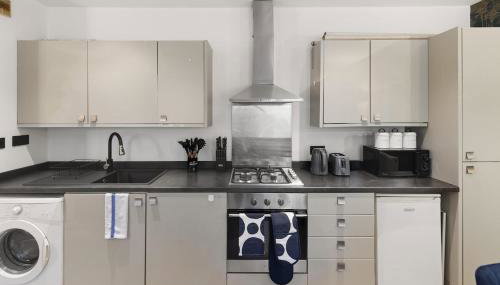 GF Gem Next River Thames Fast Access Central London - Foto 2