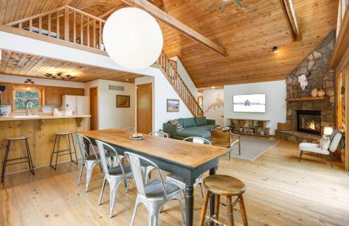 Secluded-Pvt Hot Tub-Free Daily Tickets-Walk to Table Rock Lake - Foto 7