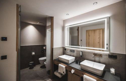 AhriaPura - Photo 51