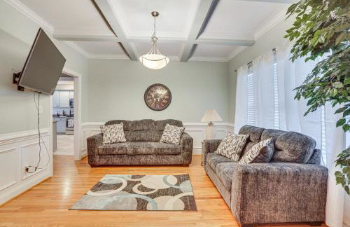 High Point Home about 1 Mi to Oak Hollow Lake! - Foto 5