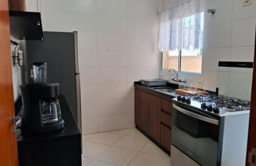 Lindo apto de 2 quartos e 1 banheiro c/ garagem - Foto 6