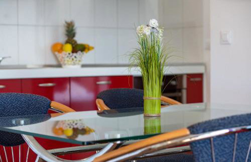 Apartman Strmota s bazenom i jakuzijem - Foto 26