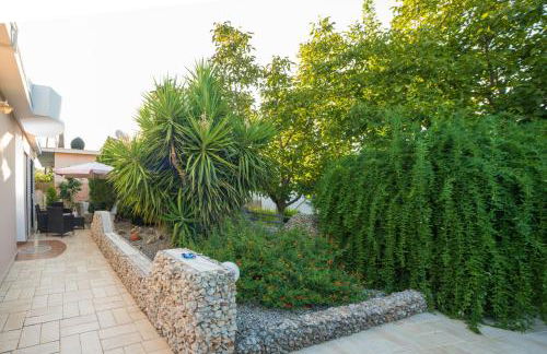 Lila's house - Photo 36