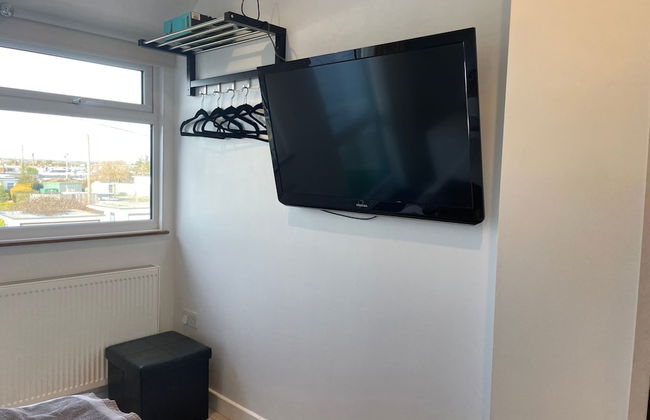 Contemporary Beachfront Bungalow With Direct Access to the Sea - Foto 24