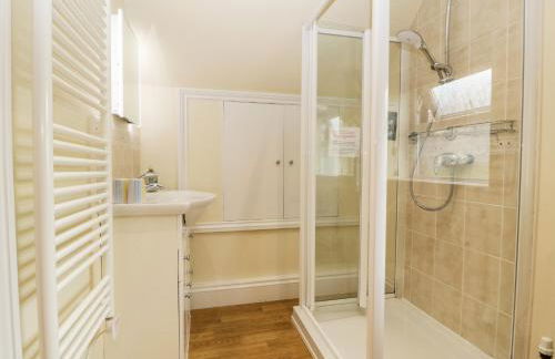 Belview Cottage - Photo 23