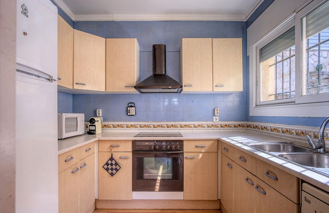 House in Roses With Pool Near La Punta Beach - Photo 9