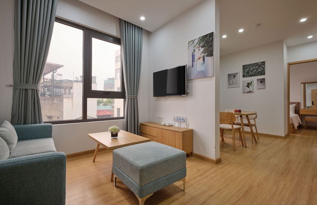 MoonLight Tay Ho - Photo 3