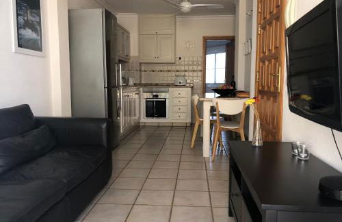 Apartamentos El Faro - Foto 16