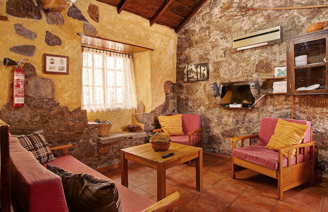 House Sleeps6-parking-garden-pool in Summer-pet - Foto 12