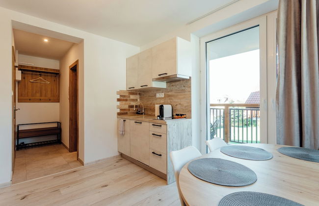 Miracle Seasons - Foto 7