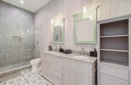 3BD Historic Charm x Modern Amenities w Hot Tub - Foto 19