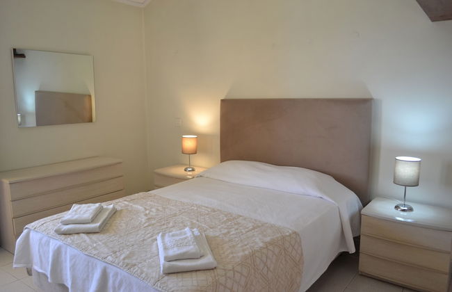 Marina Plaza - Apartments - Foto 4