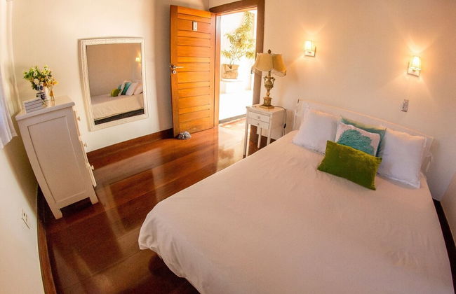 Mansão Exuberante Pé na Areia Ferradura - Photo 17