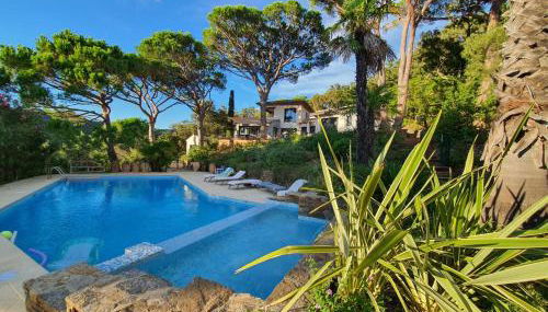 VILLA ROUTE DE RAMATUELLE - Foto 2