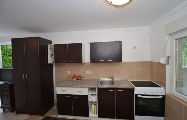 Tivat Bliss Apartments Close to Beach - Photo 19