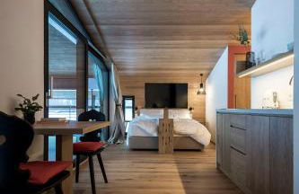 OVINA`s HAUS - Photo 33