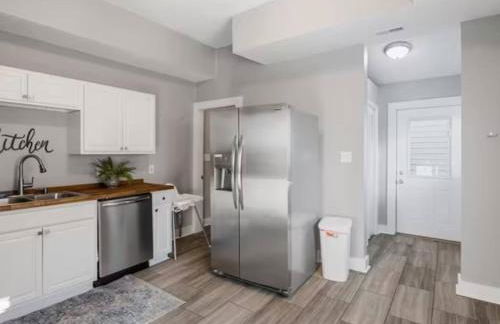 Chic 6BR Retreat:10 beds 3.5 Baths for Groups*ste - Foto 15