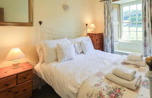 Ellis Howe - Photo 15