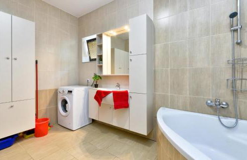 Cozy Home In Krasic With Sauna - Foto 44