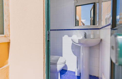 70m2 Tagus River Terrace in Alfama By LovelyStay - Foto 43