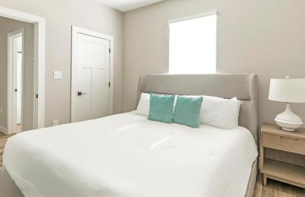 Landing Stylish 2BD Pool Courtyard - Foto 53