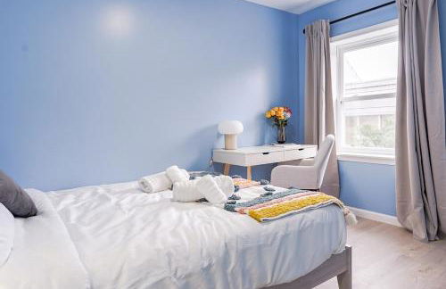 Spacious 3BR Oasis with Patio & Arcade Fun in Philly - Foto 40