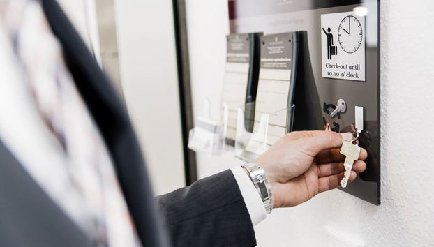 Mostrador de check-in y check-out