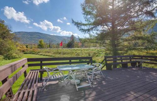 Hunter Hideaway with Yard and Deck 3 Mi to Ski Slopes - Foto 1