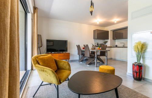 Appartement climatisé les pieds dans l'eau pour 6 personnes avec 1 suite parentale, 1 chambre double et 1 mini chambre Piscine sur le toit clim garage - Foto 51