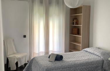 Casa adosada con piscina a 5 minutos de la playa . - Foto 24