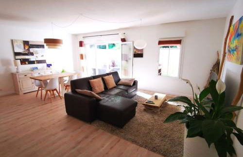 Appartement 90 m2 avec parking terrasse balcons, proche du port et plages - Foto 29