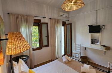 The Pine Trees - Foto 10