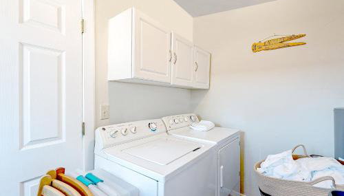 Charming Basement Studio Guesthouse 2 Blocks from UofA - Foto 2