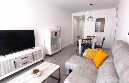 Piso nuevo La Princesa centro y playa - Foto 1