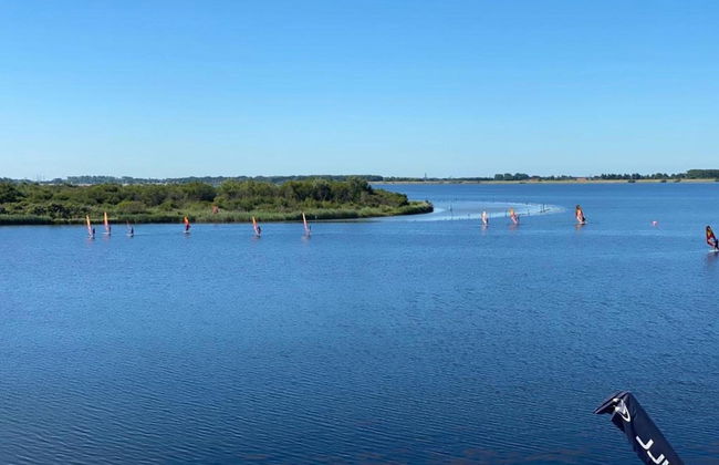 Exclusive Apartment on the Ground Floor Directly Located on the Water - Foto 46