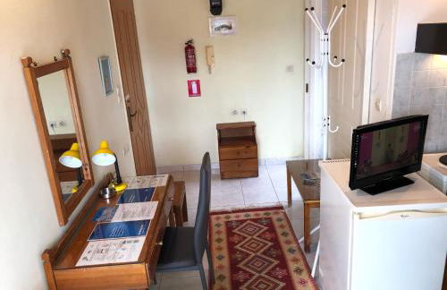 Ion Apartments Messolonghi Single Bed Room Mountain View Loft - Photo 40