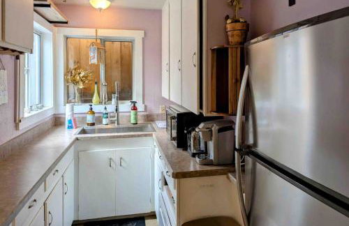 Treehouse Cottage - Photo 12