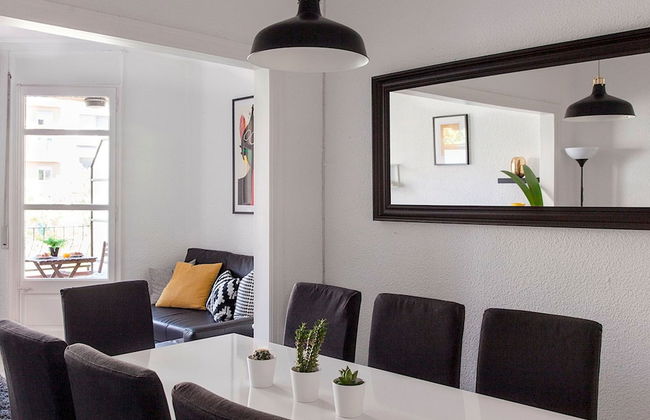 Prime Eixample Hideaway 6 Guests With Balcony by Myrentalhost - Foto 5