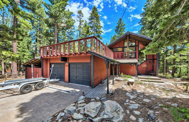 Central Clean Home with Hot Tub Near Ski - Photo 30