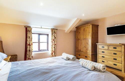 The Hayloft - Photo 16