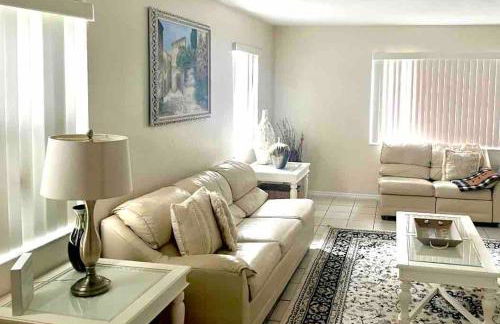 Relaxing 2 bedroom apartment near Downtown - Foto 11