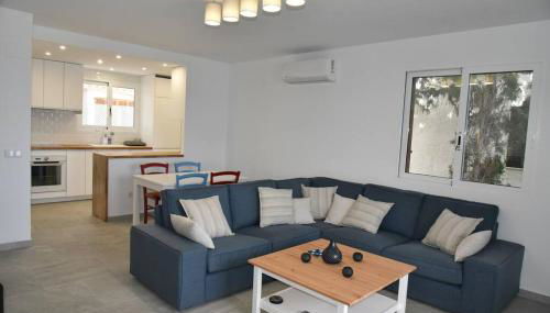 Villa en primera línea de mar con piscina privada - Foto 3